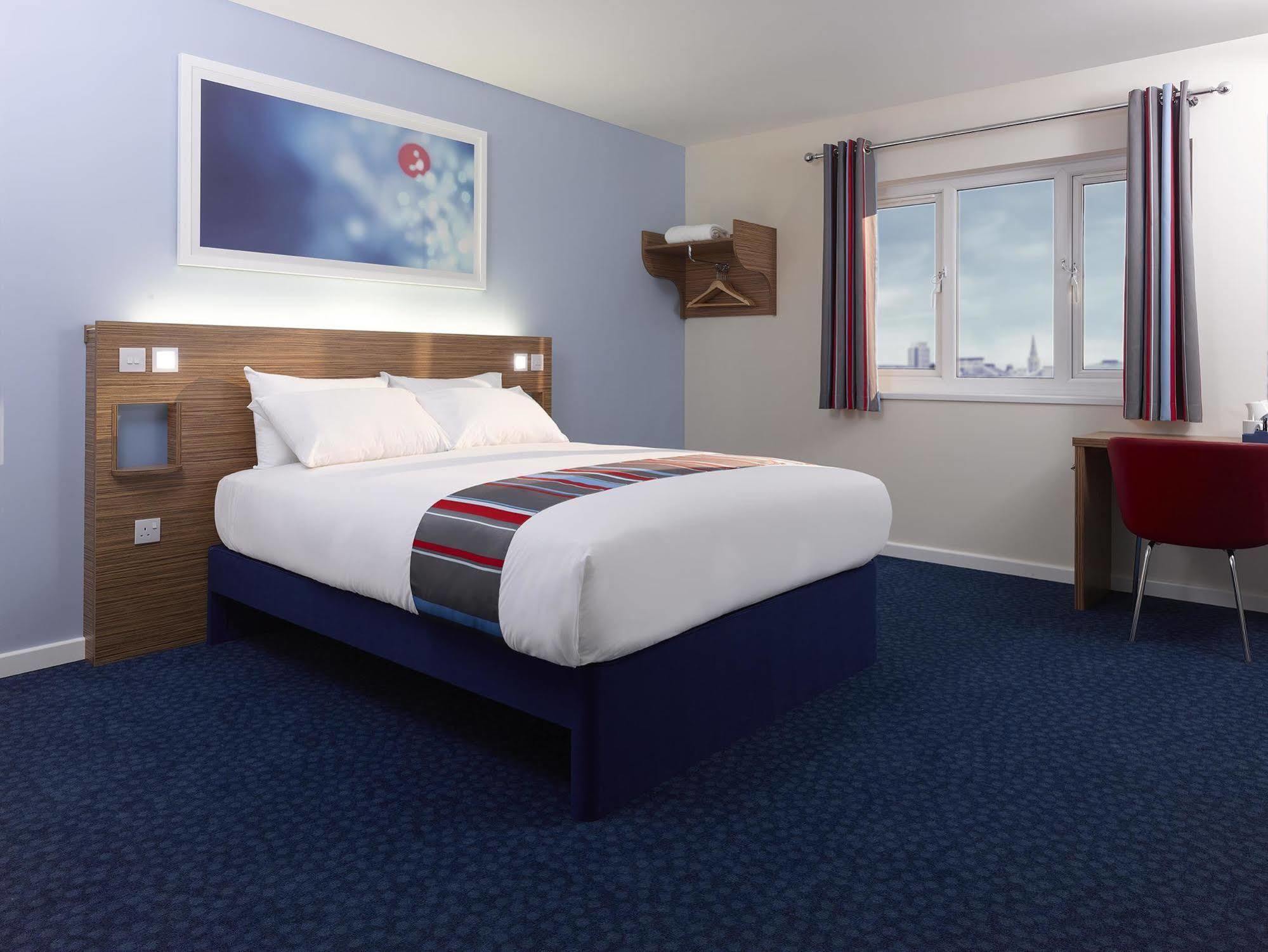 Travelodge Battersea 伦敦 外观 照片
